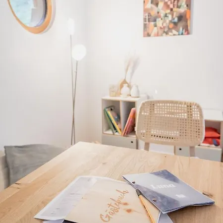 Ferienhaus Wohnwagon Tiny I *